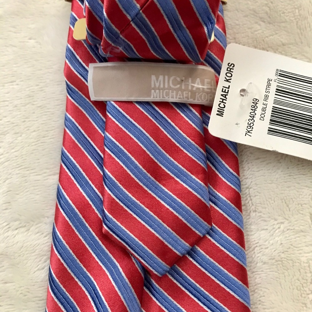 **Brand New** Michael by Michael Kors Tie with Tag - Picture 2 of 3